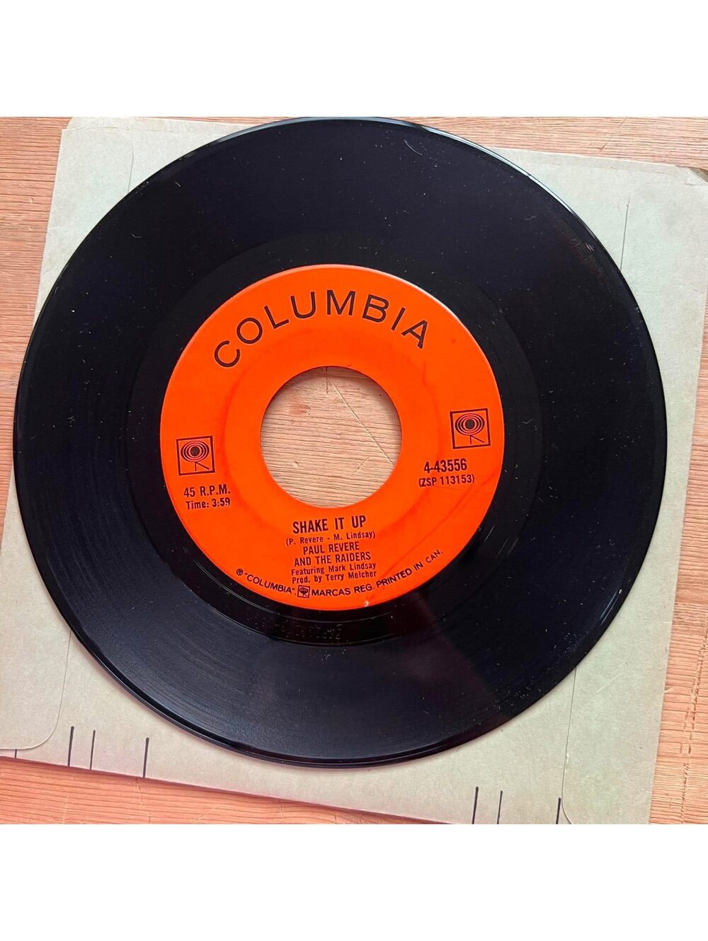 Paul Revere and the Raiders - Shake it Up/Kicks 45rpm VG+ R89